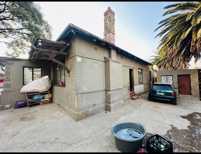 27 BEDROOM HOUSE FOR SALE IN DELVILLE